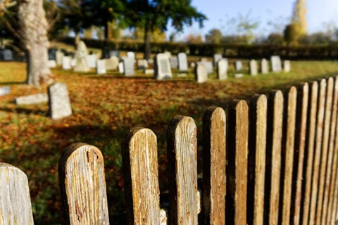 大连殡葬服务，墓地年限到期怎么办？